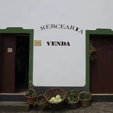 Pensión Quinta Do Martelo Angra do Heroísmo