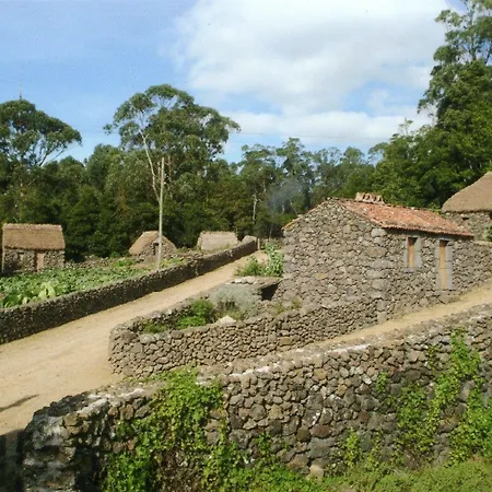 Quinta Do Martelo أنغرا دو إِراويزو