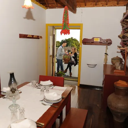 Гостевой дом Quinta Do Martelo Ангра-ду-Эроижму